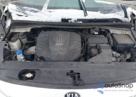 2015 Kia Sedona Lx z USA, uszkodzony, nr VIN KNDMB5C18F6055895